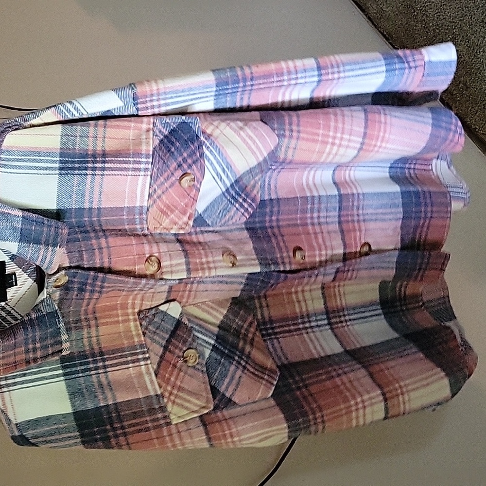 Long sleeve button up shirt